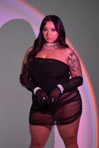 MiaaCastroo Public صورة واحدة|MiaaCastroo Public صورتان|MiaaCastroo Public  صور|MiaaCastroo Public  صورة