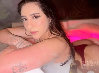 Yaramooun Jacuzzi 💦🩷 사진