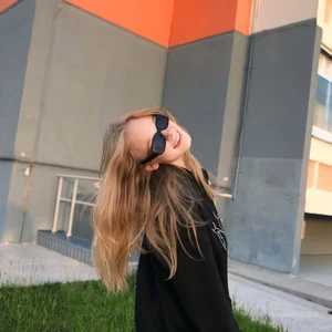 Public de EmeliaZxc  4 Imagens