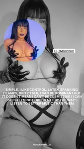 Nicolemorelli2: Hello, here we are 🍒👀 ( фото)