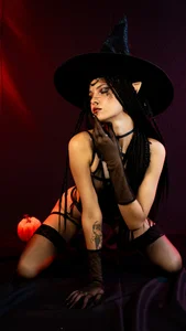 halloween od aisha_sakina  3 snímek