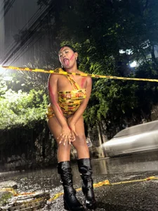 Chloe_LaurentXXX 🛑 Danger Zone! slika