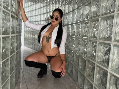 sarahyessica One click away from meeting your new obsession.❤️✨ Poză 3