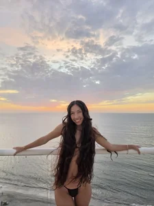 selene_starkk Love the ocean🌊🩷🦋 Pic 9