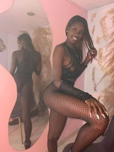 bonieklent UR GIRL FAV❤🔥 صورة واحدة|bonieklent UR GIRL FAV❤🔥 صورتان|bonieklent UR GIRL FAV❤🔥  6 صور|bonieklent UR GIRL FAV❤🔥  6 صورة