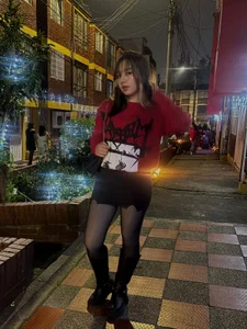 sofia_velvet kullanıcısının Public albümü -  4 fotoğraf