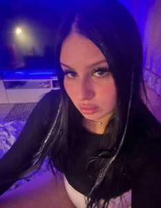 JustLilu Public Pic 3