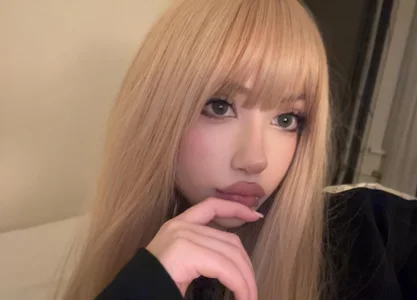 BrianaSteels: Public ( 2 фото)