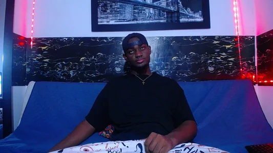 eebony_stallion I'm back Foto