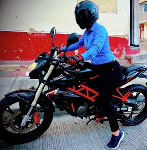 Kiara_Casidie bitches on motorcycles Grrr.😈🖤. Pic 7