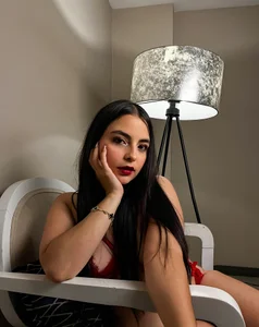 AllisonRogersX Sensuality Pic 2