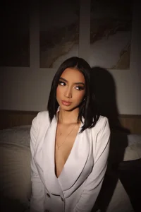 LillyThompson Are you coming or am I going? Pic 3