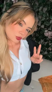 Scarlett_Lee1 Public Pic 3