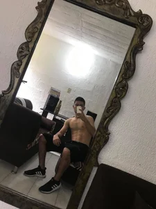 🔥 de JE1999_28  2 photos