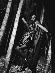 kattyytaylor Your mistress in the forest 🖤🌲 Pic 4