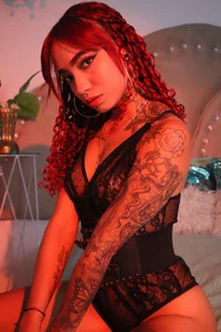 salem_rose Public Pic 4