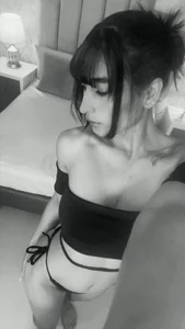 Scarlett_12 play whit me Foto 4