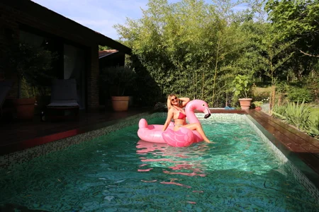 NicolePlay Pool fun Pic 5