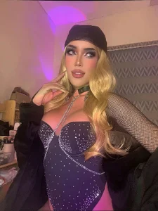 Premium_Womanhoodの💋✨の 3枚の写真