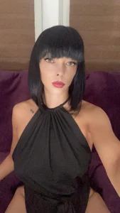 TaniaKaverinaのCome take it off for meの枚の写真