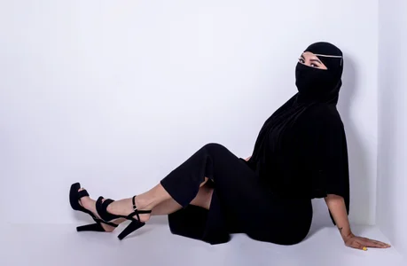 _seelena I'm alone looking for a boy to take my clothes off. 🖤 사진 2