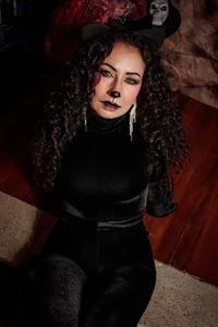 SamanthaAntolin Happy halloween 🎃🔥 Pic 2