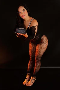 naia_blessed Happy birthday to me 🎉🎈🎊🎂👏🏻🙌🏻 Immagine  7