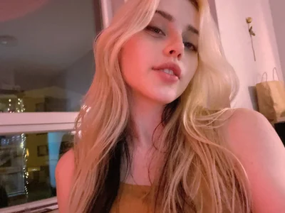 Lilith_The_Angel Public  5 снимка