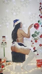 alicee_laurent kullanıcısının Merry Christmas albümü -  4 fotoğraf