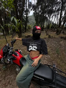 samalvez_dh Red🎈 Gambar