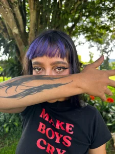 AliceMrtnz me and my girlfriend Pic