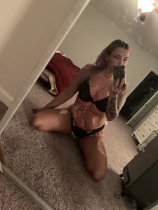 MaggieMayI89 Public Hình 2