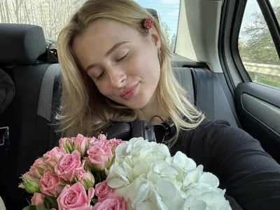 PetiteLexyy 🌸🌸🌸 Pic 3