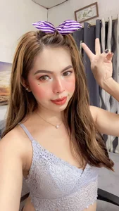 Lucyloore Public Foto