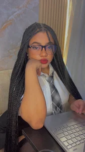 Sexy secretary de Saraa_M Foto 6