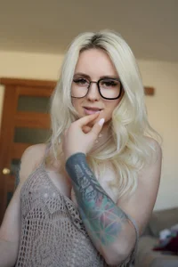 SugarSpiceBlonde Me Pic 4