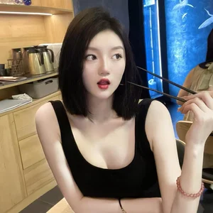 SK010 莎莎 টি ছবি