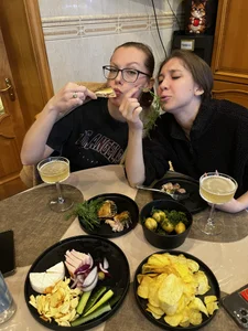 RussianGirls_ Russian cheerful table😹😹😹❤️❤️❤️ Foto 8