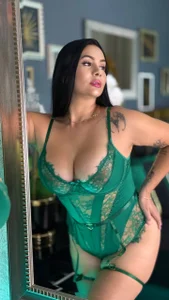 MonaMonroeXXX Public Foto 5
