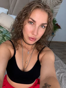 LindaBrooks Public Bilde 5