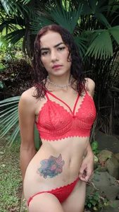 Public od Dakotagloss  2 snímek