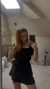 DianaGraves Public Pic 7
