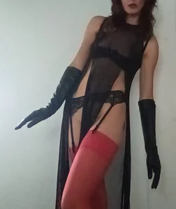 MissDyannis Public টি ছবি