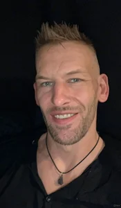 Public od BlazeViper  5 snímek