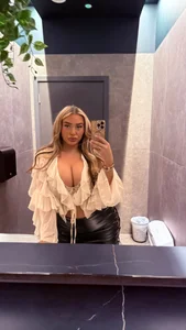 TiffanyAmberx Public Bilde 3