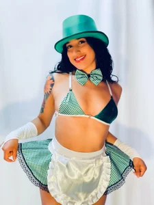 Eimy_Sexy_ Public Pic 5