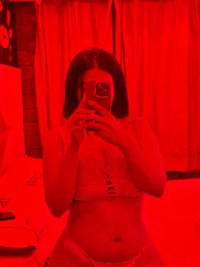Ambar_jhones__ Public Pic