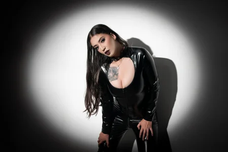 Sarah_Mistress_ The Goddess’s Shadow Immagine  7