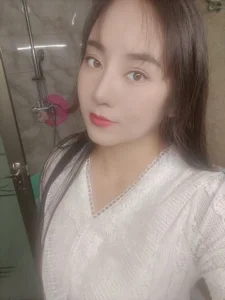 Kayla-love Selfie1 Pic 3