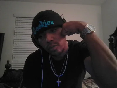 bigboytoy912 maybe صورة واحدة|bigboytoy912 maybe صورتان|bigboytoy912 maybe  2 صور|bigboytoy912 maybe  2 صورة